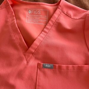 Figs scrubs… Catalina top, petite jogger bottoms, top XS/bottoms Psmall
